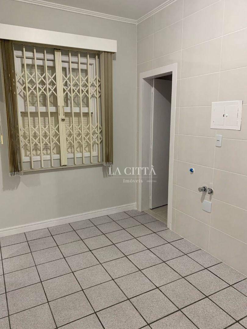 Casa para alugar com 1 quarto, 40m² - Foto 4