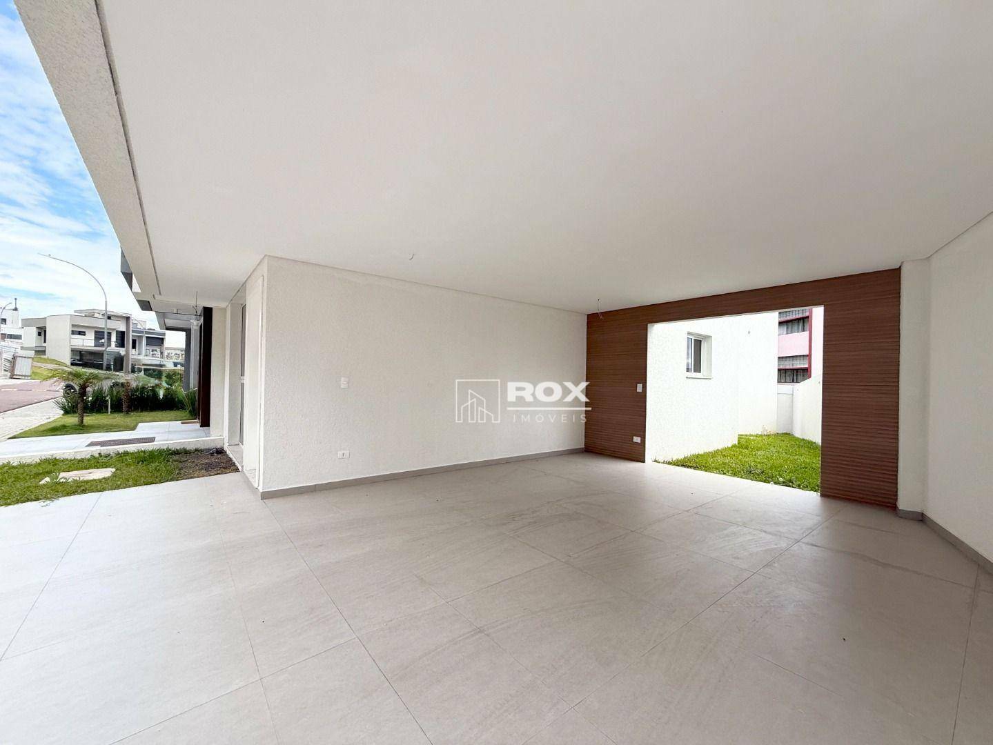 Casa de Condomínio à venda com 3 quartos, 204m² - Foto 3