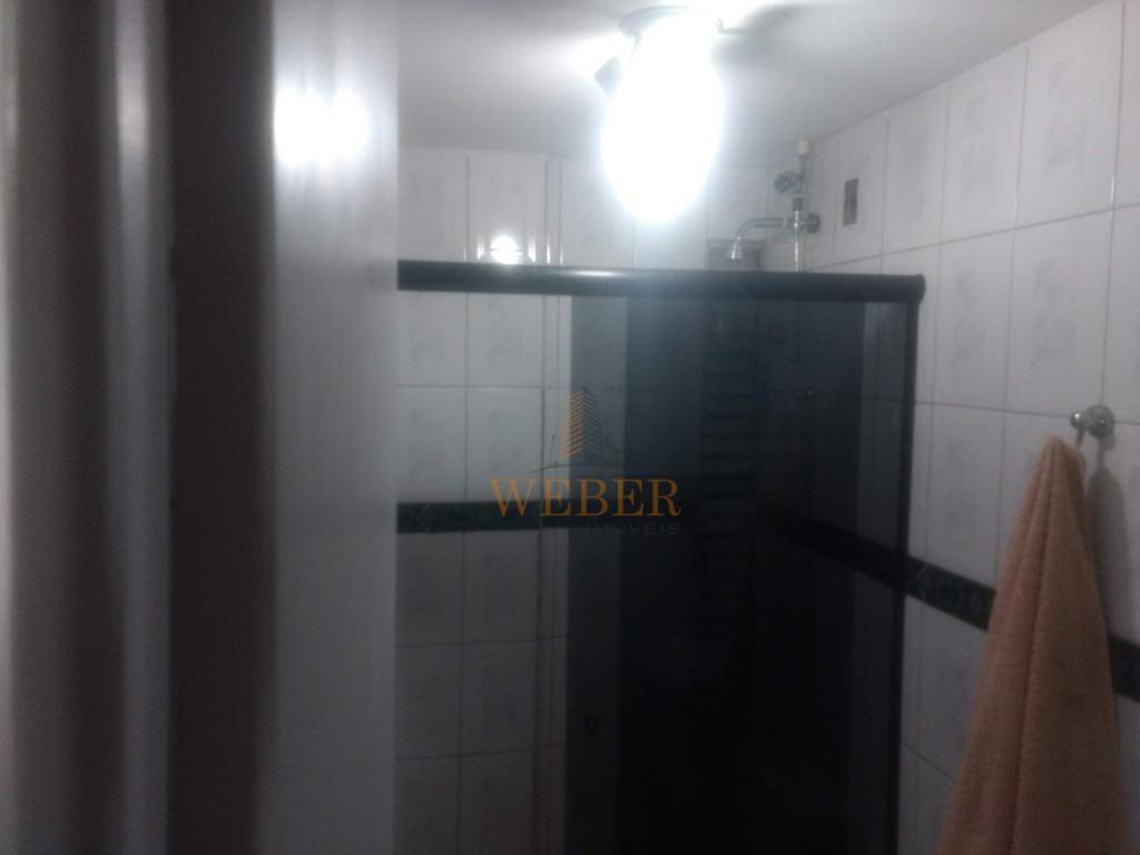 Apartamento à venda com 2 quartos, 62m² - Foto 13