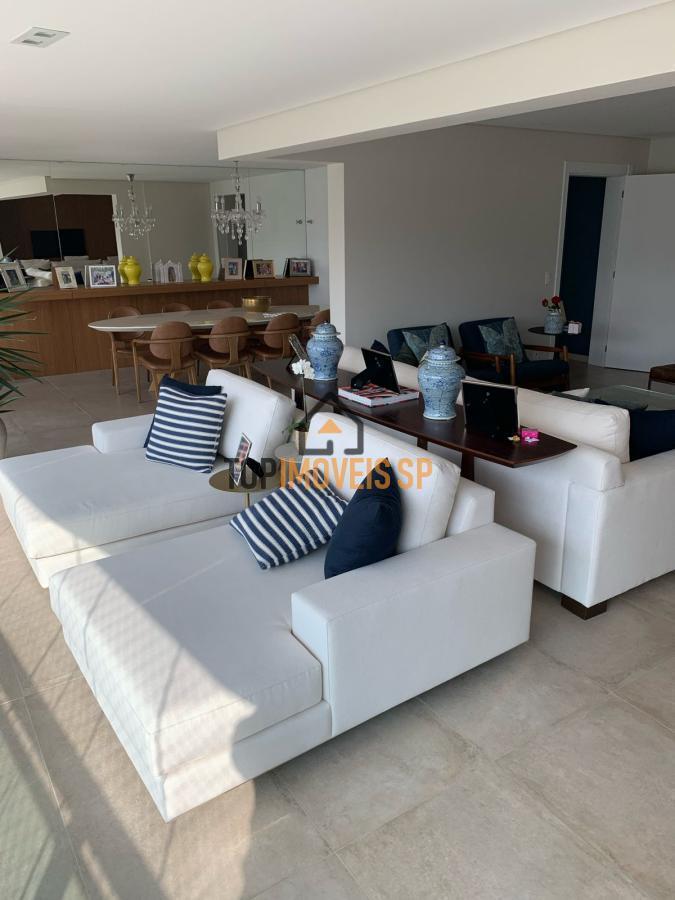 Apartamento à venda com 3 quartos, 271m² - Foto 1