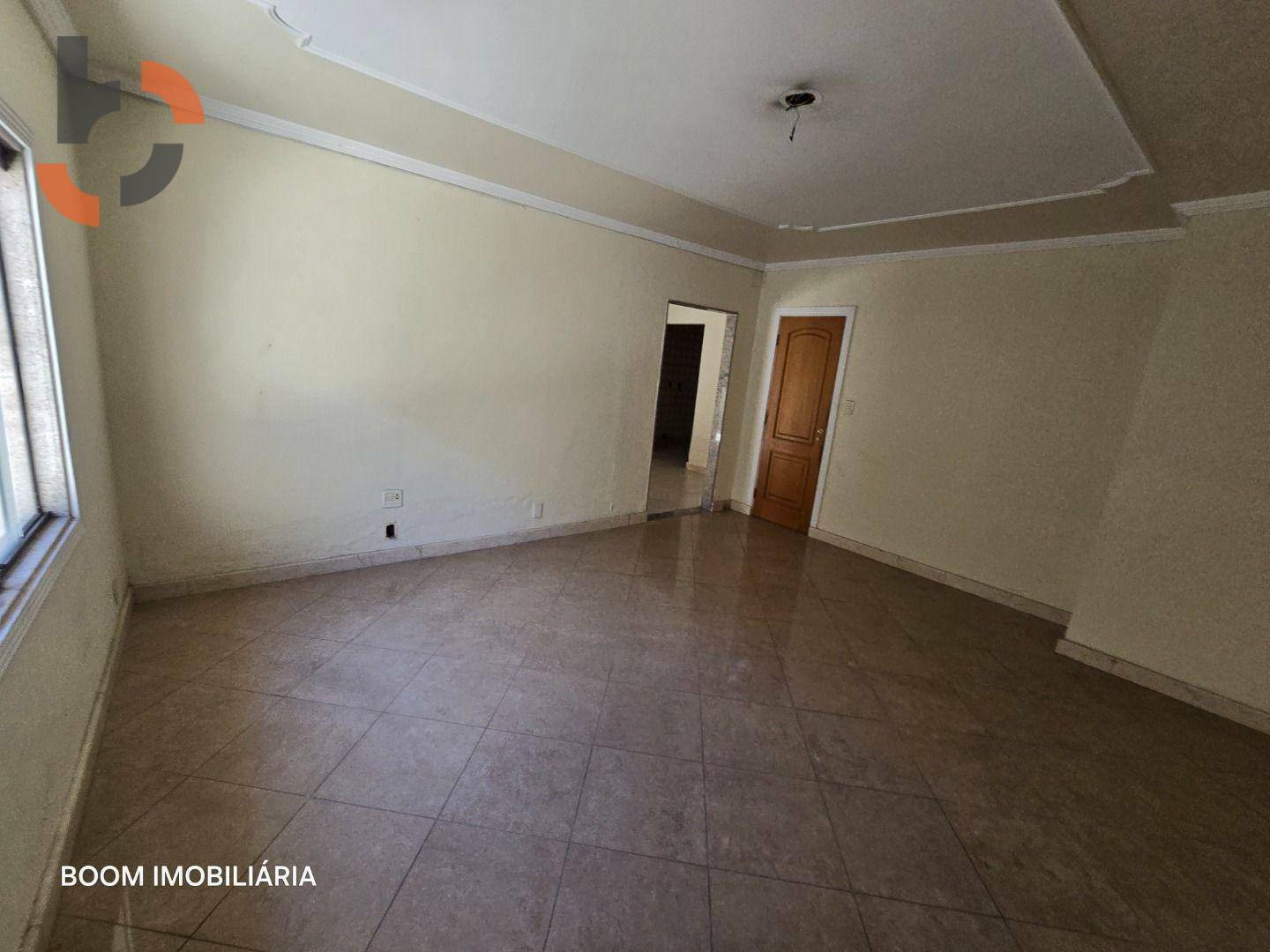 Casa de Condomínio à venda com 6 quartos, 300m² - Foto 30