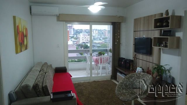 Apartamento à venda com 3 quartos, 101m² - Foto 1