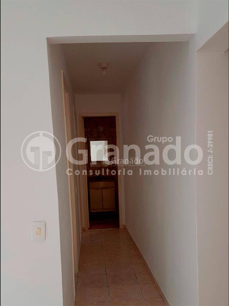 Apartamento à venda com 2 quartos, 68m² - Foto 28