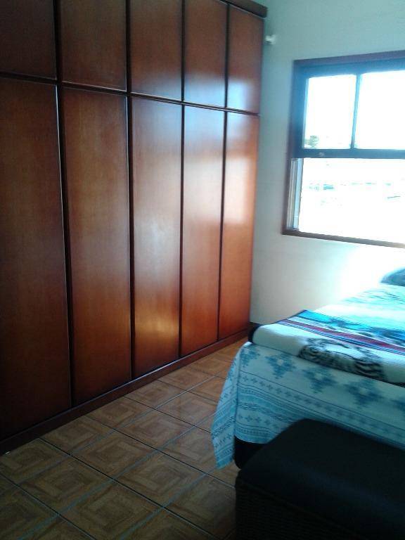 Sobrado à venda com 2 quartos, 160m² - Foto 13