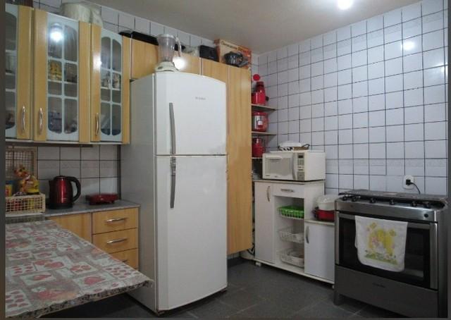 Casa à venda com 2 quartos, 1m² - Foto 19