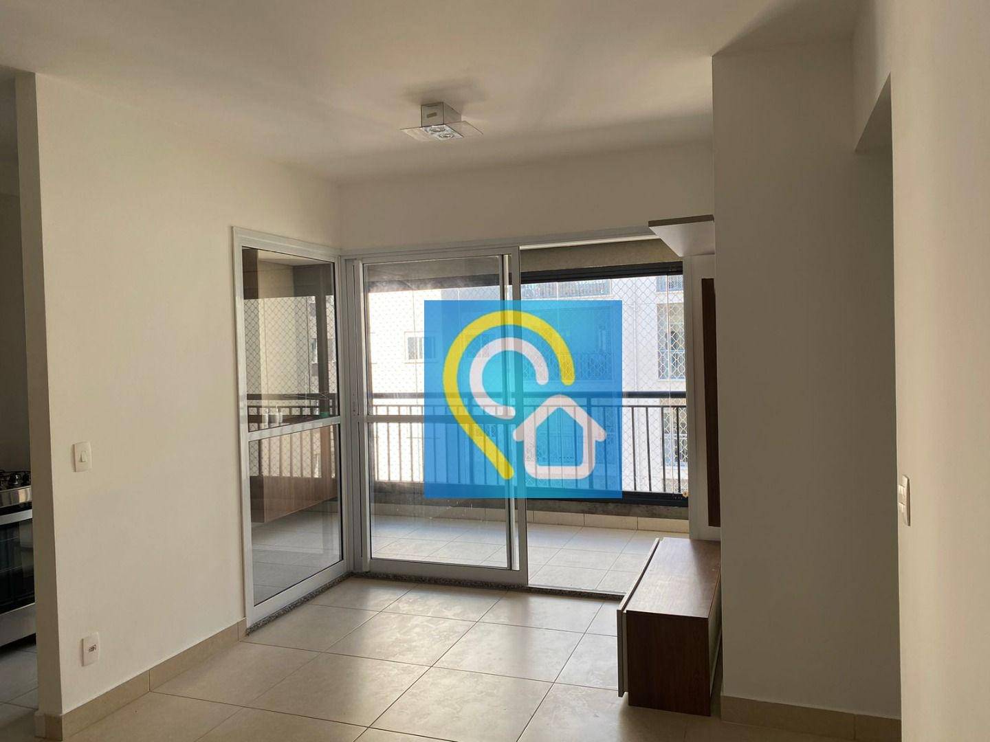 Apartamento para alugar com 2 quartos, 64m² - Foto 2