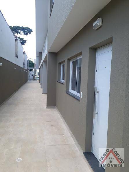 Sobrado à venda com 2 quartos, 72m² - Foto 4