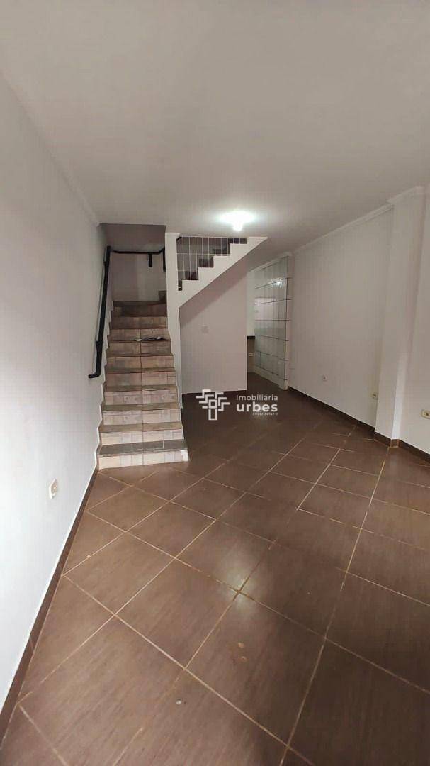 Casa, 3 quartos, 65 m² - Foto 1