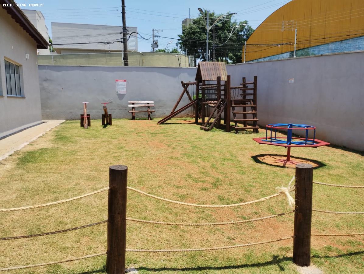 Casa à venda com 2 quartos, 25m² - Foto 17