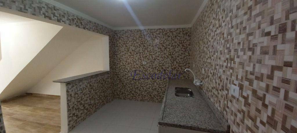 Sobrado à venda com 6 quartos, 240m² - Foto 11