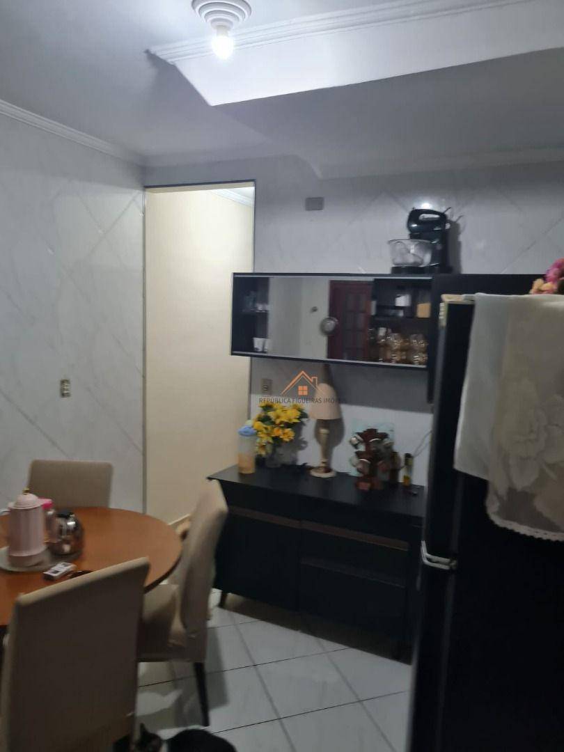 Casa de Condomínio à venda com 2 quartos, 70m² - Foto 17