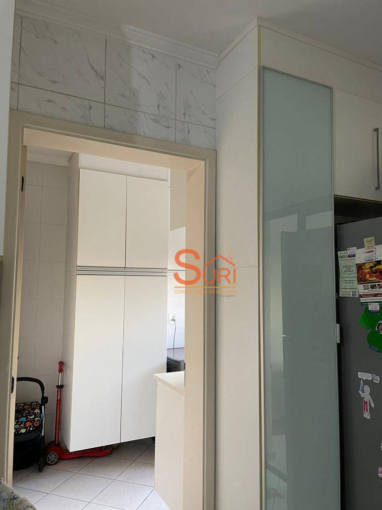 Apartamento à venda com 3 quartos, 141m² - Foto 4