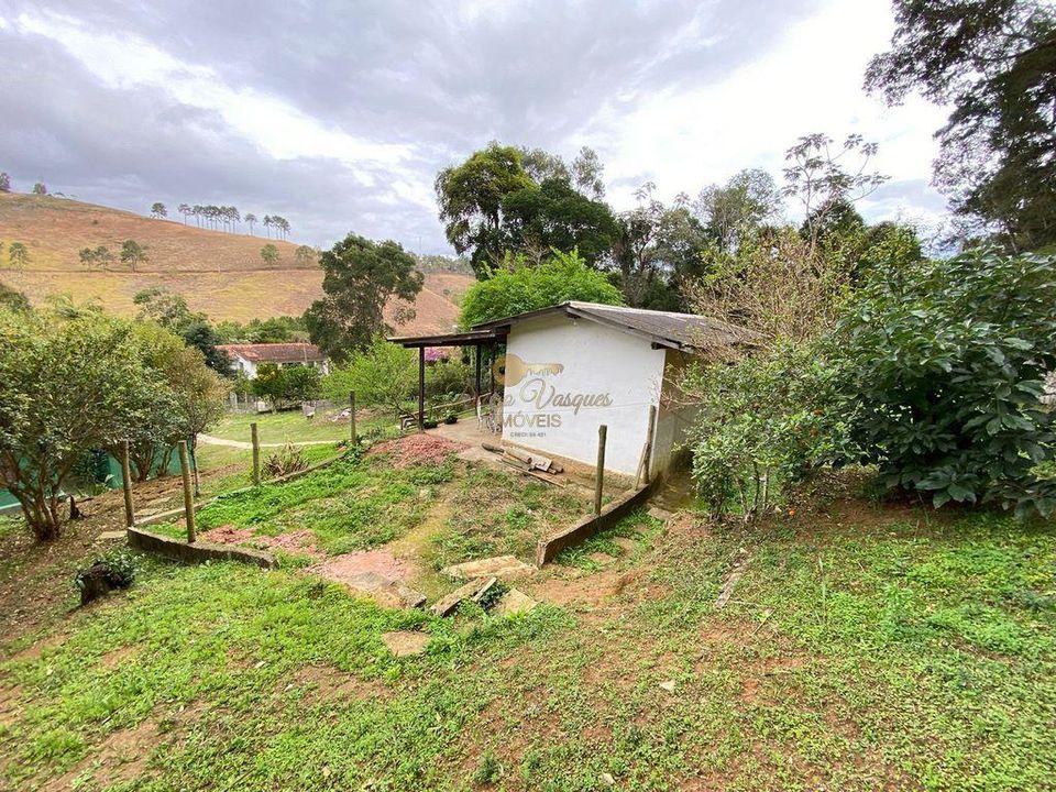 Casa à venda com 5 quartos, 1900m² - Foto 10