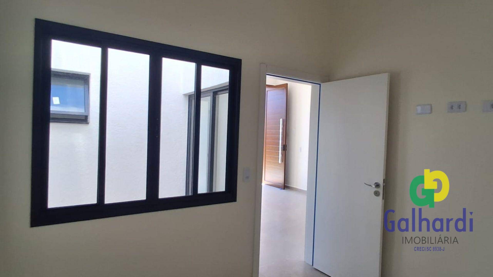 Casa à venda com 3 quartos, 89m² - Foto 12