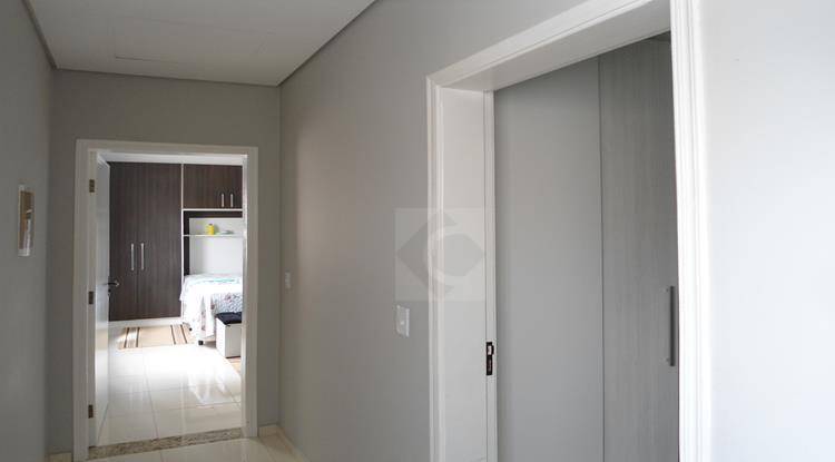 Casa à venda com 2 quartos, 200m² - Foto 27