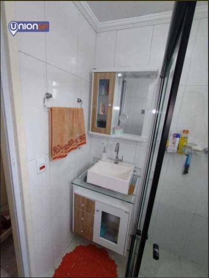 Apartamento à venda com 2 quartos, 60m² - Foto 10