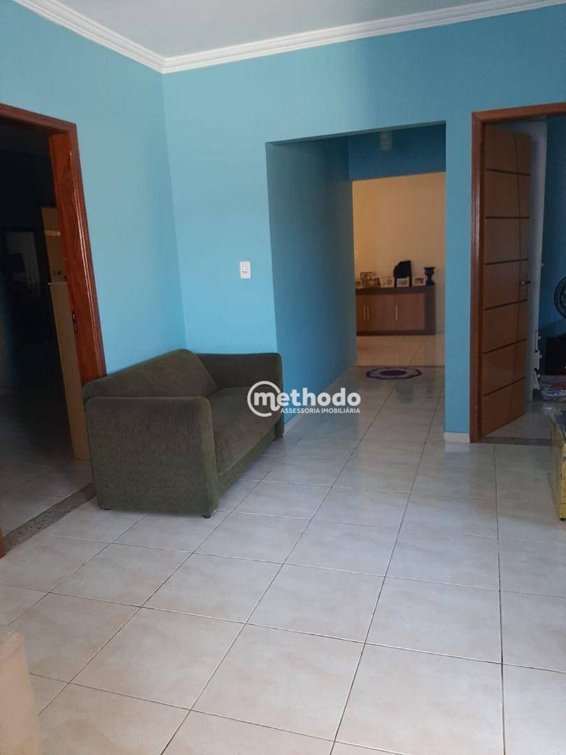 Casa à venda com 3 quartos, 300m² - Foto 21