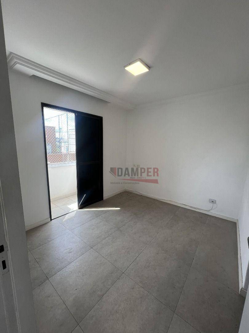 Apartamento, 3 quartos, 145 m² - Foto 2