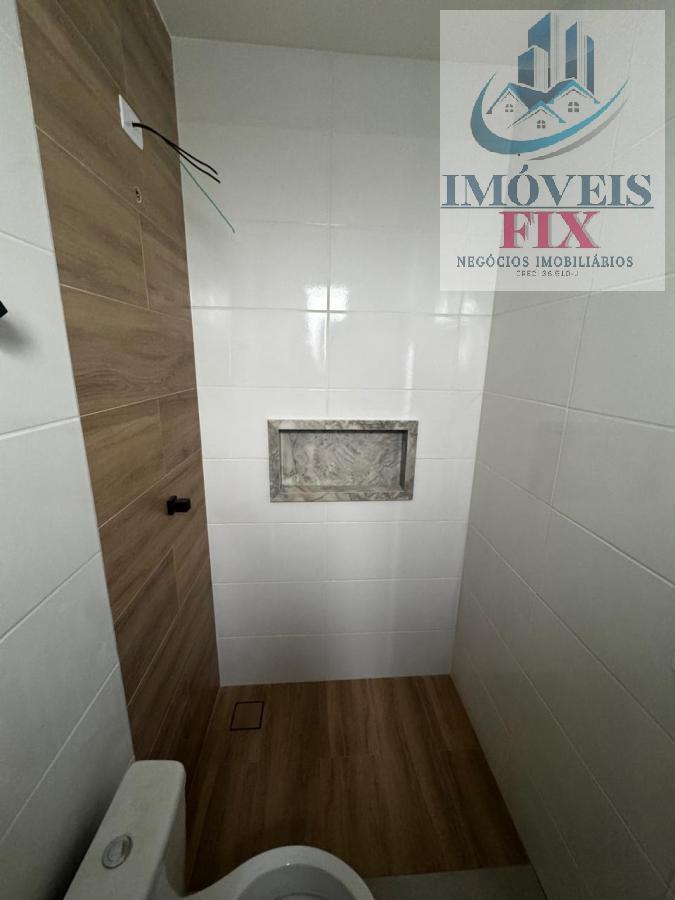 Casa à venda com 2 quartos, 92m² - Foto 9