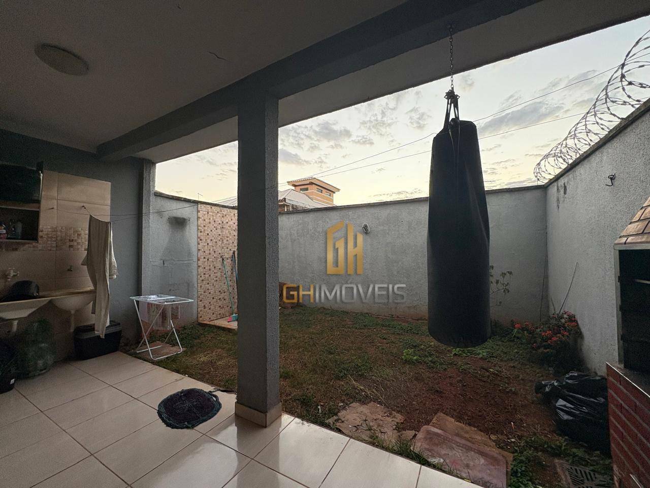 Casa à venda com 3 quartos, 114m² - Foto 12