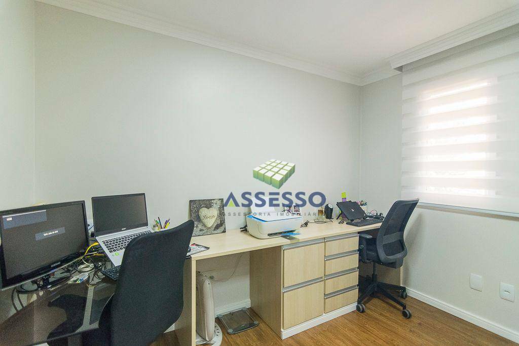 Apartamento à venda com 3 quartos, 97m² - Foto 20