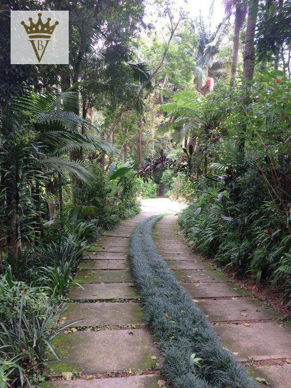 Casa de Condomínio à venda com 3 quartos, 300m² - Foto 25