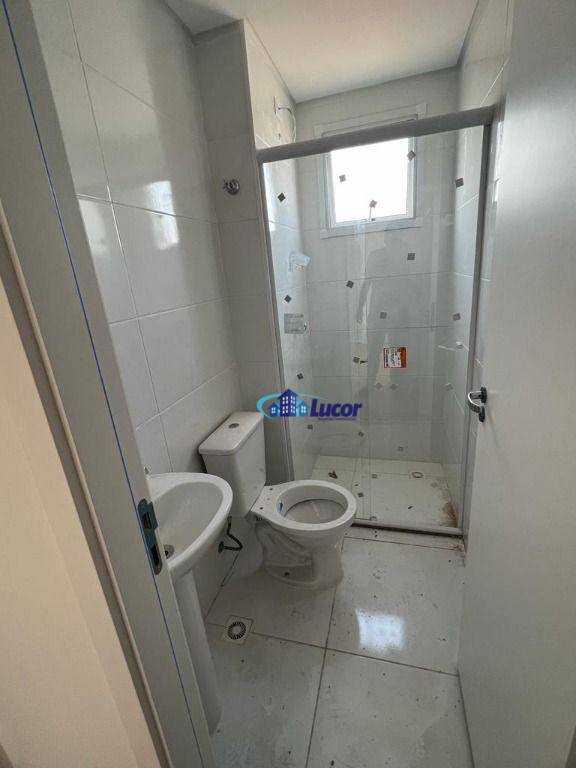 Apartamento à venda com 2 quartos, 42m² - Foto 7