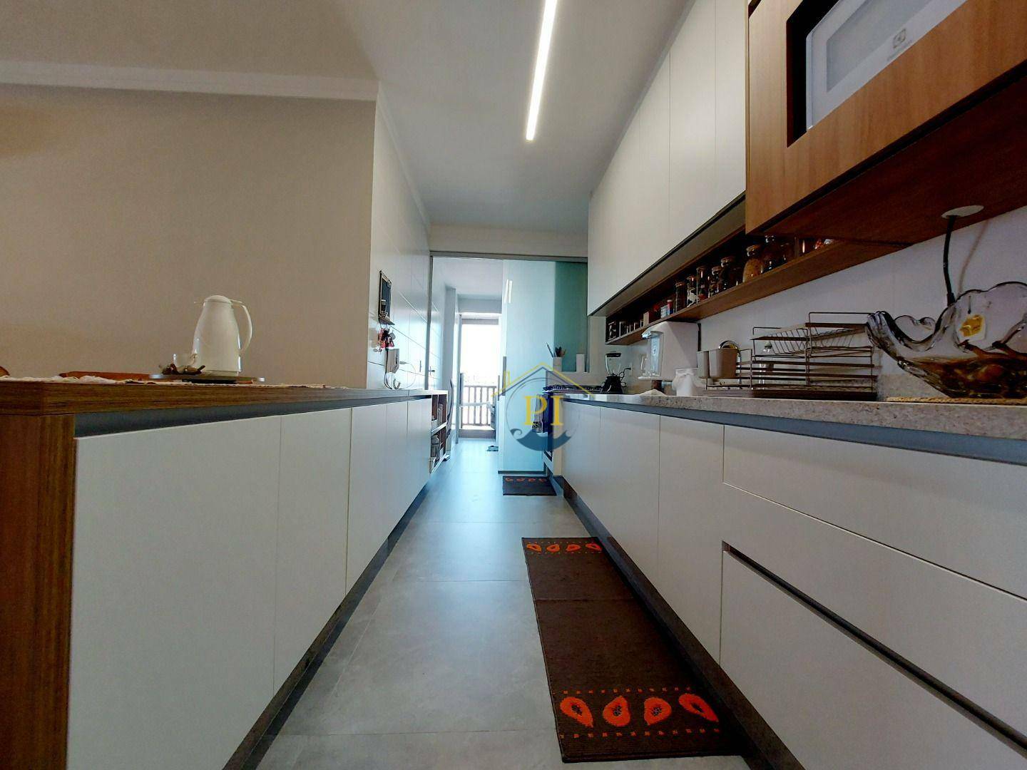 Apartamento à venda com 3 quartos, 143m² - Foto 17