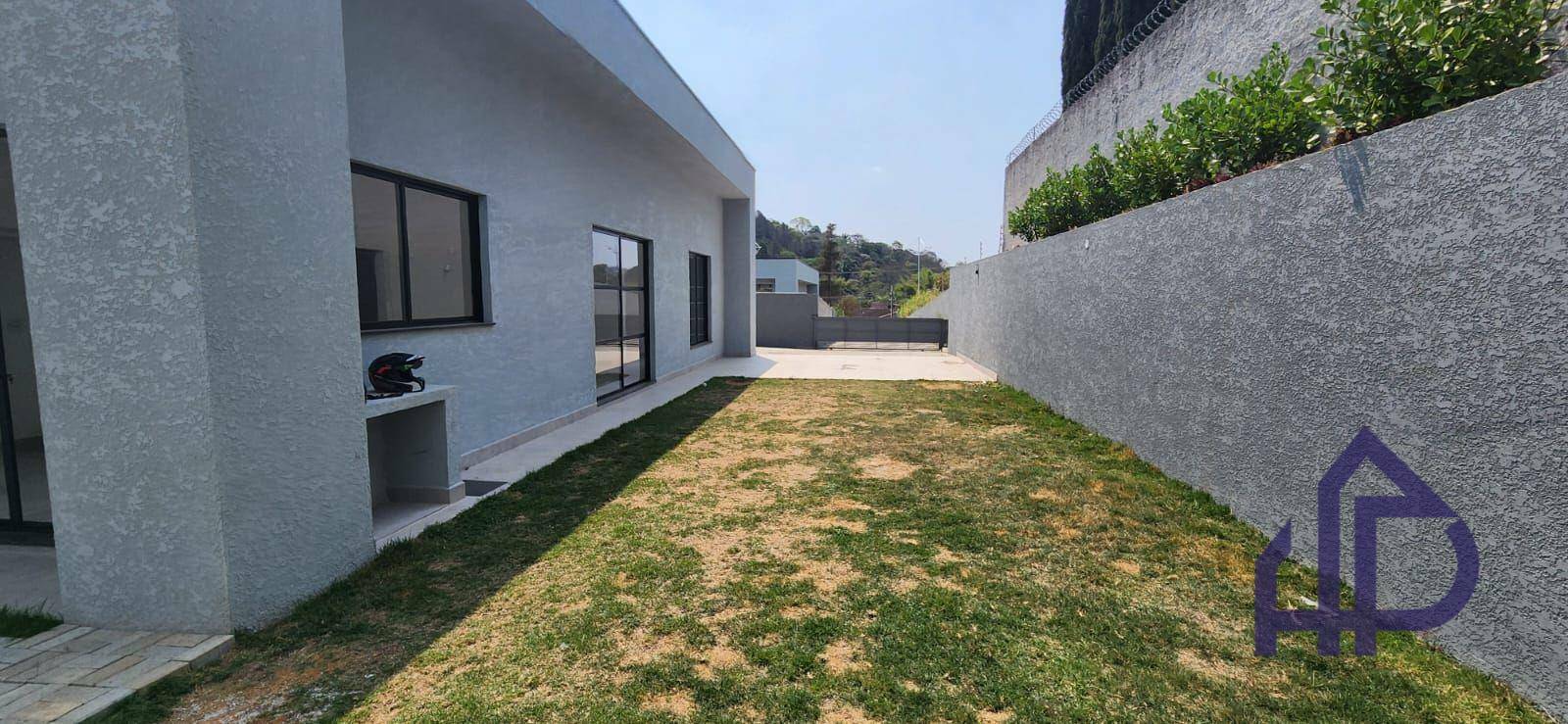 Casa para alugar com 3 quartos, 120m² - Foto 9