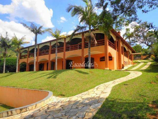 Chácara à venda com 10 quartos, 8000M2 - Foto 2