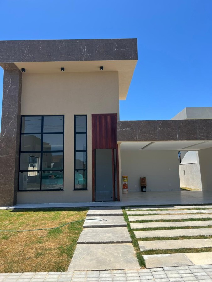 Casa de Condomínio à venda com 3 quartos, 300m² - Foto 1