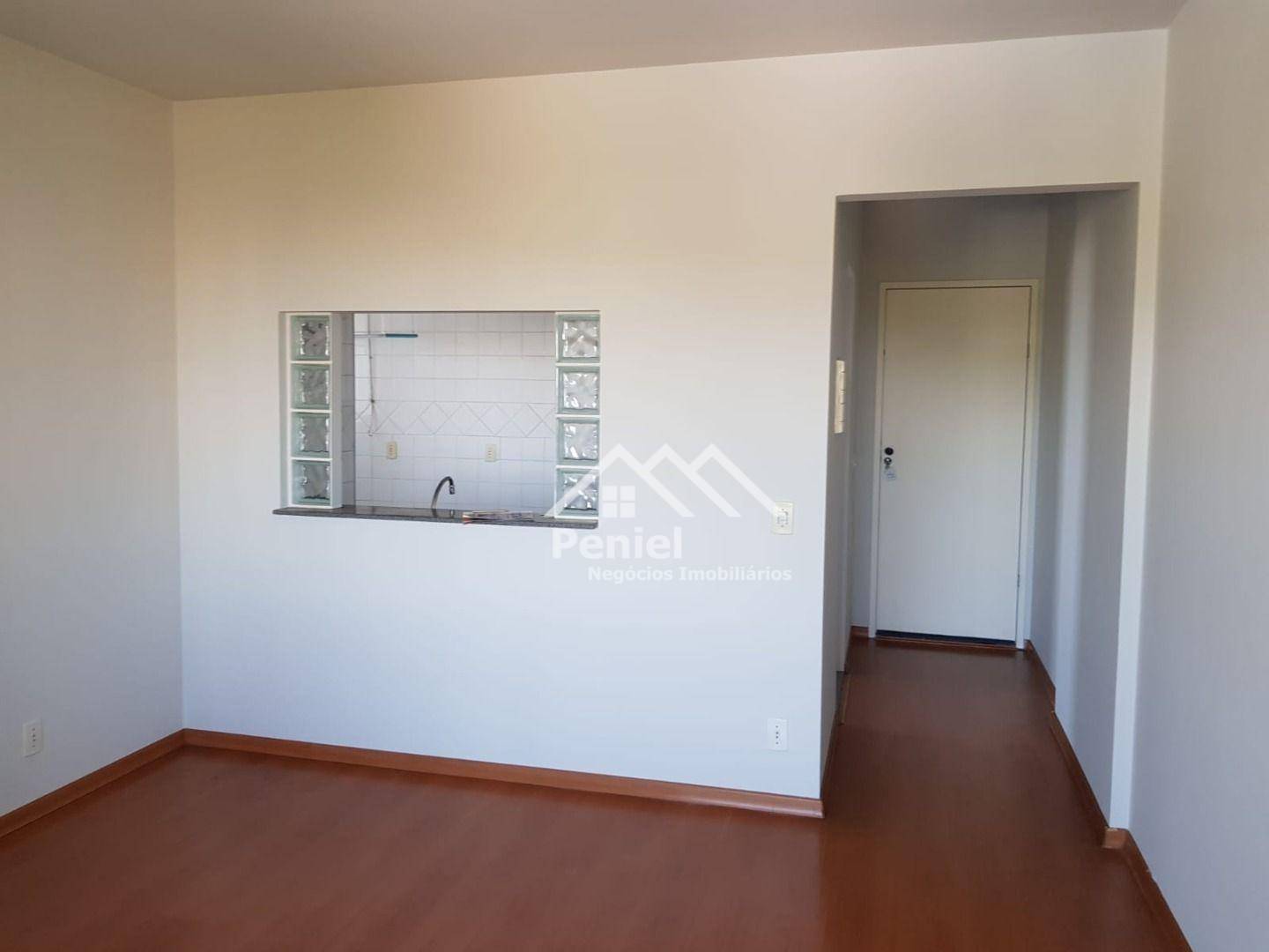 Apartamento à venda com 3 quartos, 70m² - Foto 2