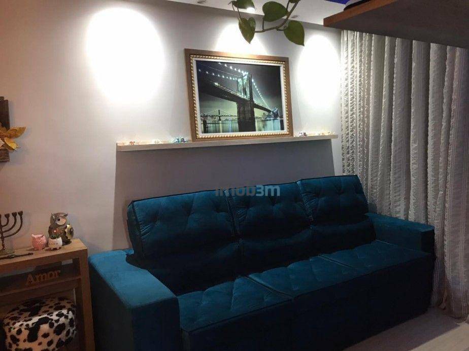 Apartamento à venda com 2 quartos, 45m² - Foto 3