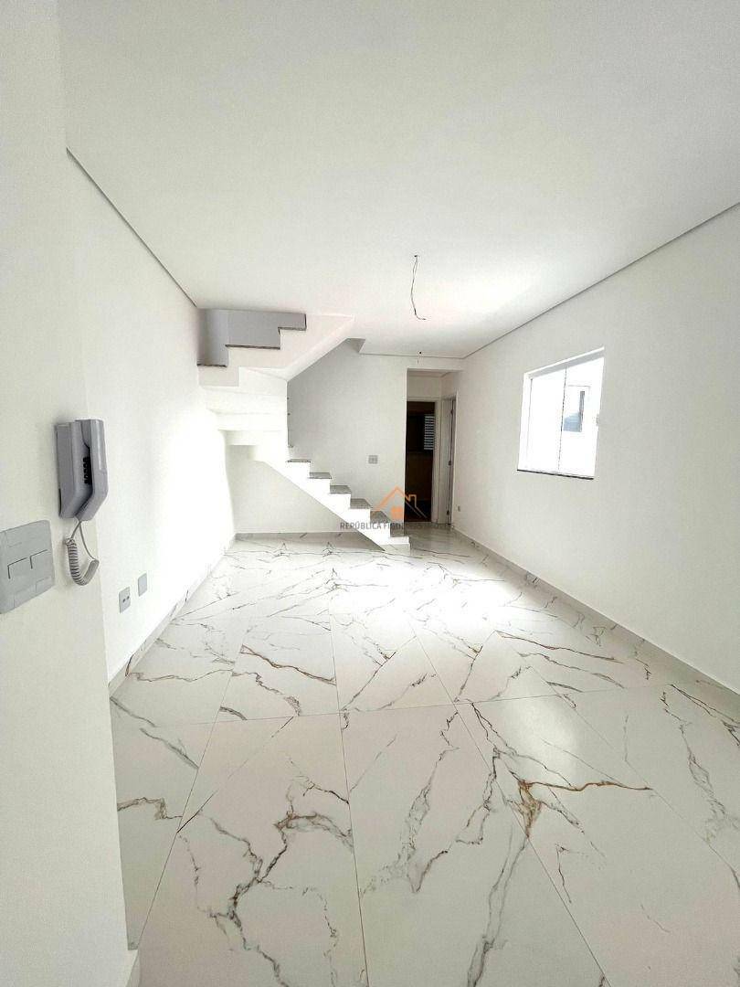 Cobertura à venda com 2 quartos, 110m² - Foto 2