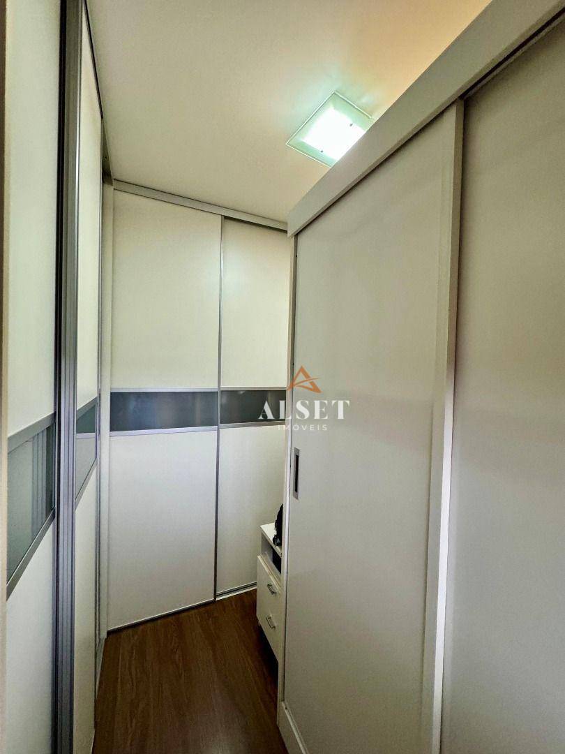 Apartamento à venda com 3 quartos, 78m² - Foto 13