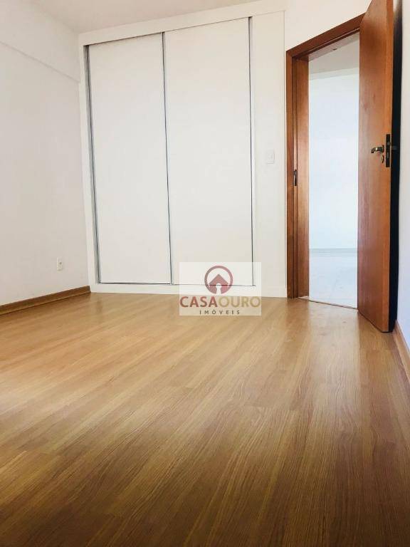 Apartamento à venda com 3 quartos, 94m² - Foto 6