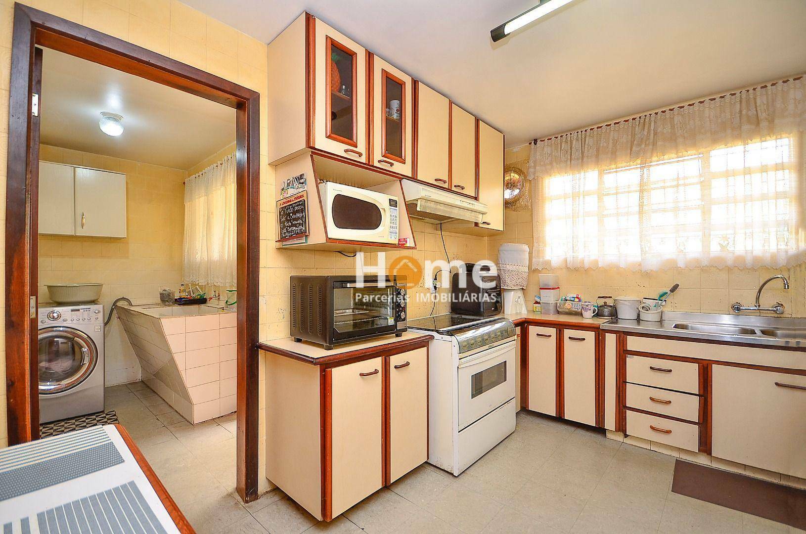 Casa à venda com 3 quartos, 300m² - Foto 38