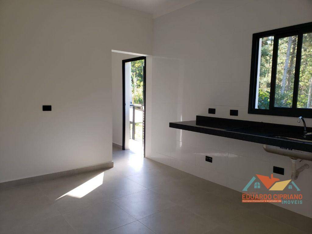 Casa à venda com 3 quartos, 132m² - Foto 12