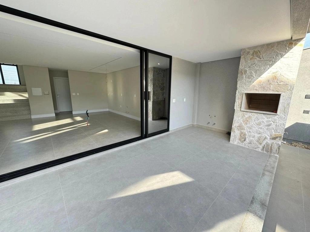 Casa à venda com 4 quartos, 339m² - Foto 33