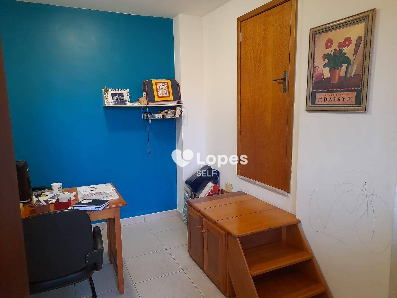 Casa à venda com 4 quartos, 156m² - Foto 21