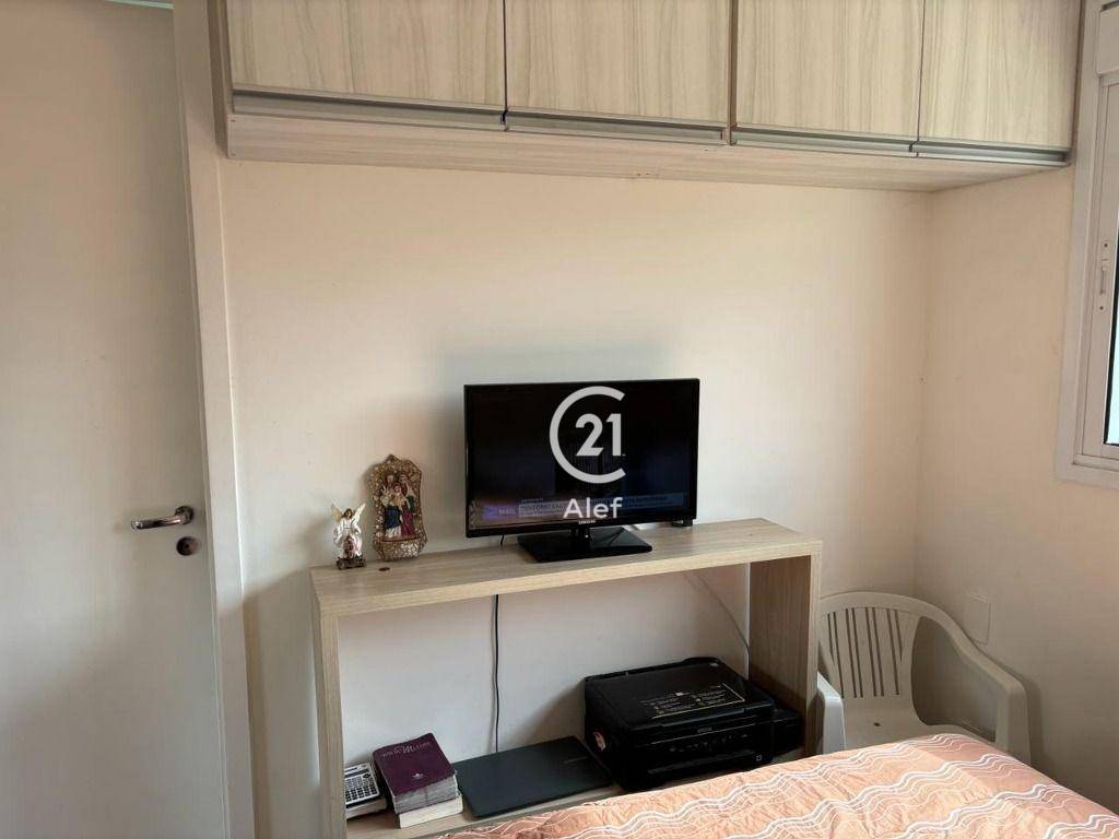 Apartamento à venda com 2 quartos, 62m² - Foto 18