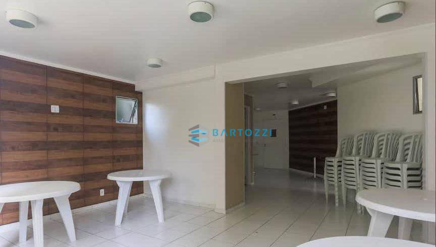 Apartamento à venda com 2 quartos, 50m² - Foto 24