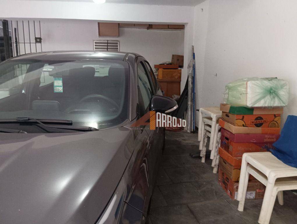 Sobrado à venda com 3 quartos, 200m² - Foto 24