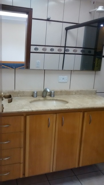 Apartamento para alugar com 2 quartos, 98m² - Foto 4