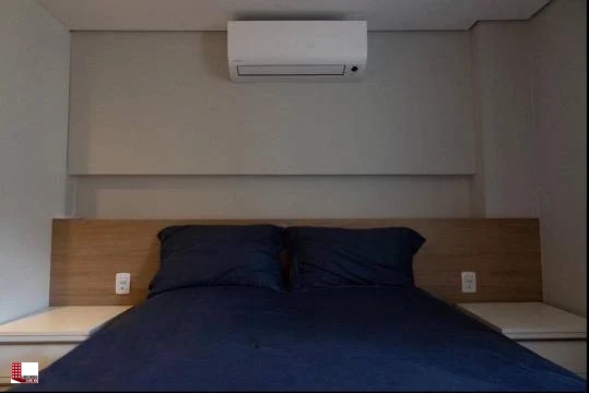 Apartamento à venda com 2 quartos, 70m² - Foto 3