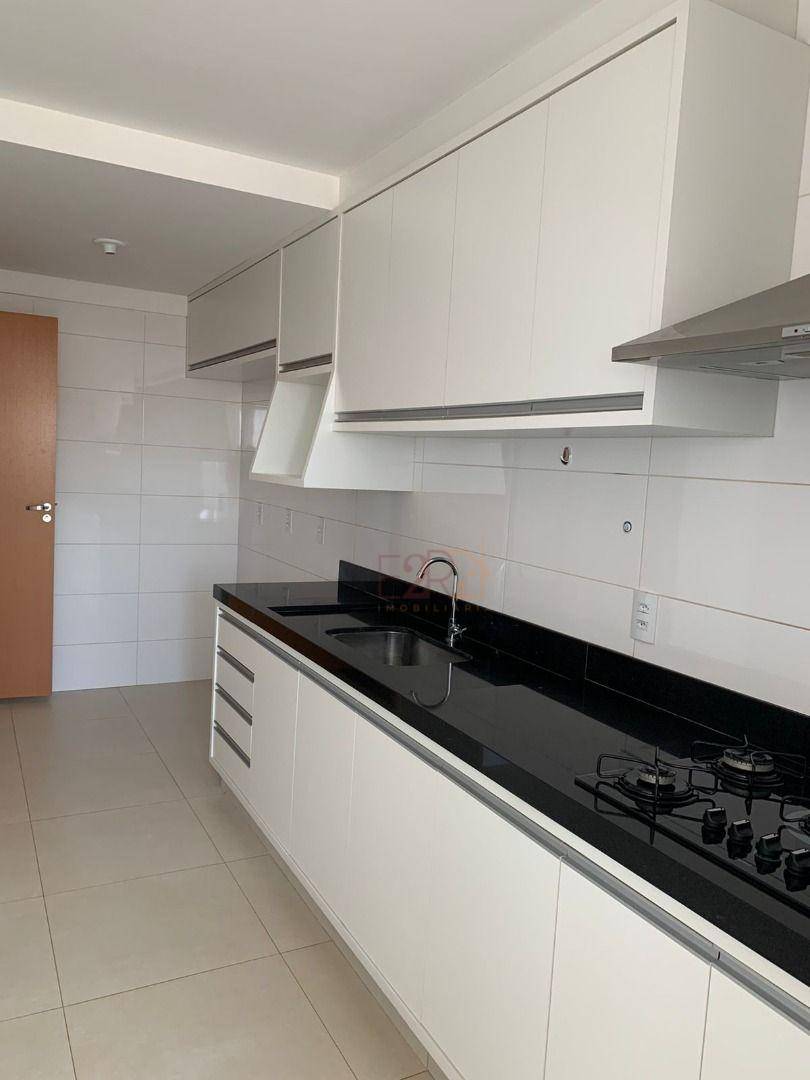 Apartamento à venda com 3 quartos, 115m² - Foto 4