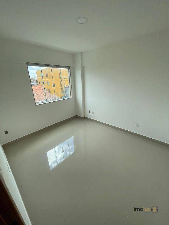 Apartamento à venda com 3 quartos, 98m² - Foto 9