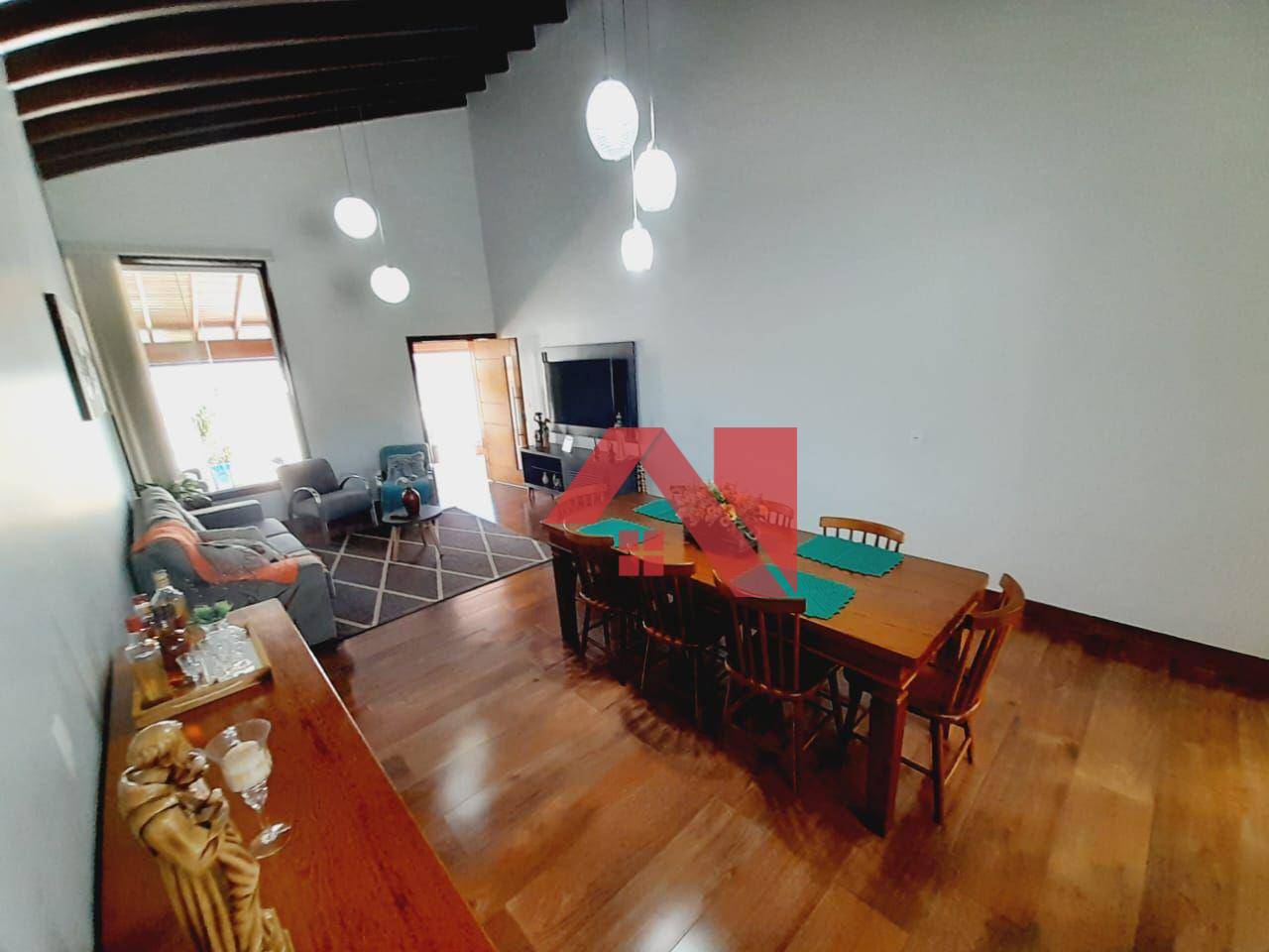 Casa à venda com 3 quartos, 180m² - Foto 37