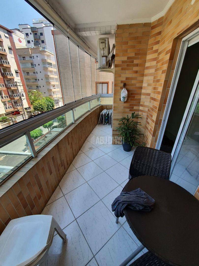 Apartamento à venda com 2 quartos, 82m² - Foto 2