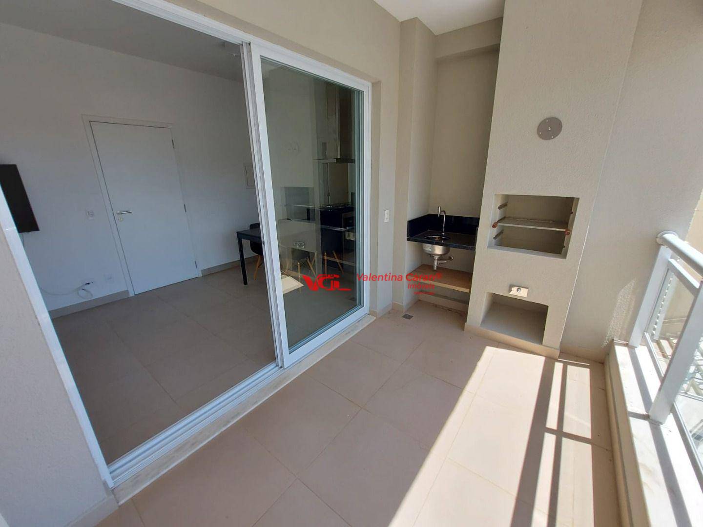 Apartamento para alugar com 1 quarto, 55m² - Foto 5